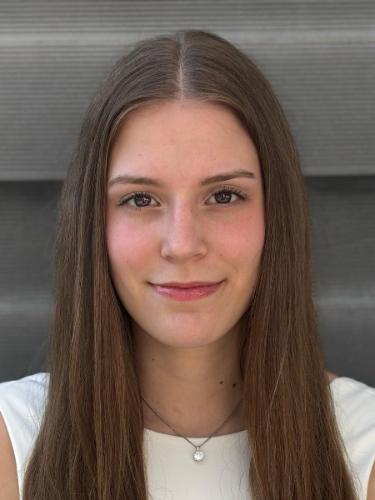 Janine Wöller
