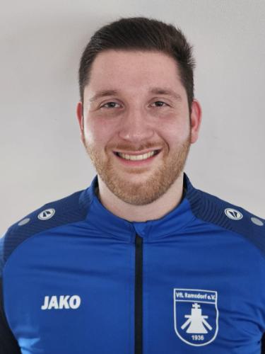 Simon Akay
