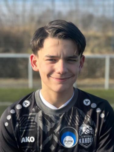 Bennet Valentin Röll