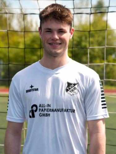 Niklas Roß