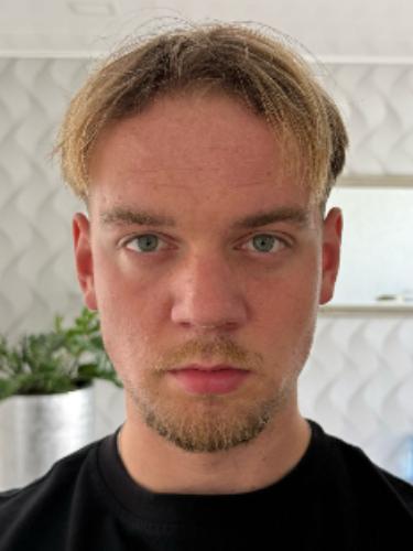Jannik Henkel