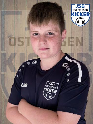Mads Dominik