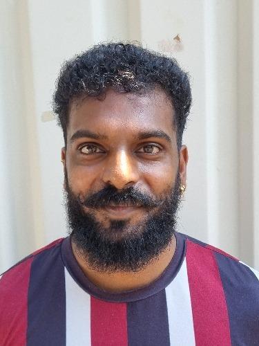Senthujan Navaneethan
