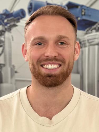 Dustin Thiel