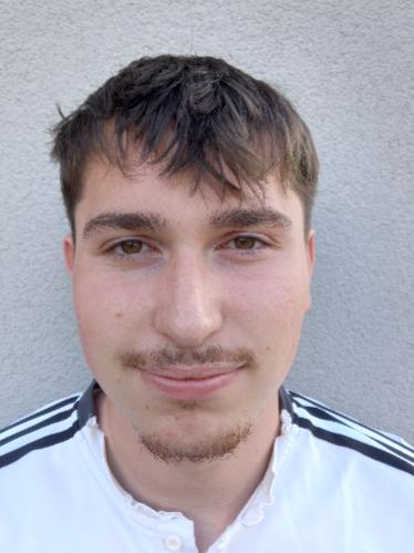 Luca Zehren