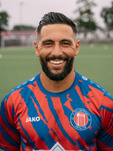 Yassine Riad