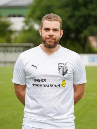 Luca Becker