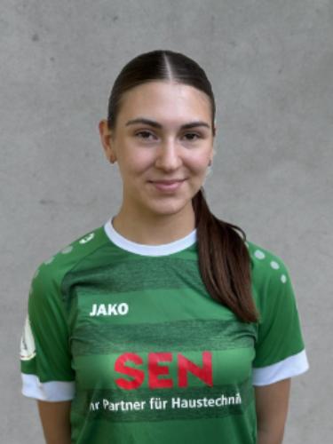 Leonie Omanovic