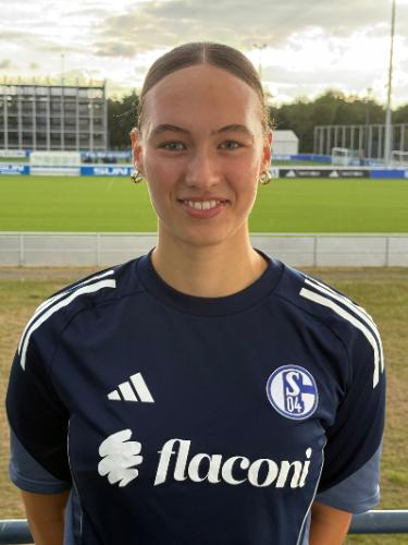 Lucy Karwatzki