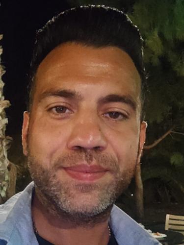 Güven Ak
