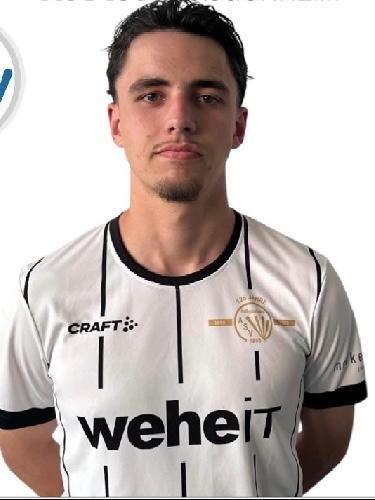 Finn Elias Büttner