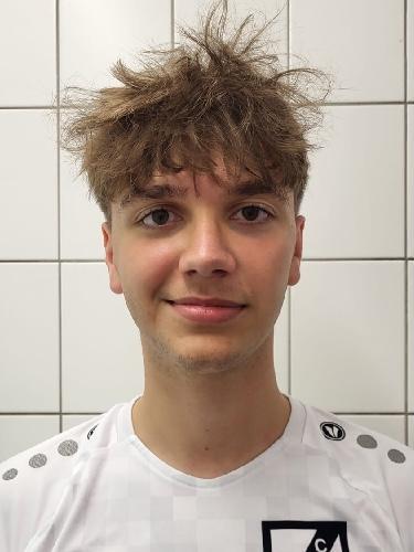 Leon Väth