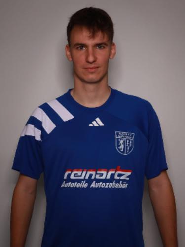 Dominic Teichert