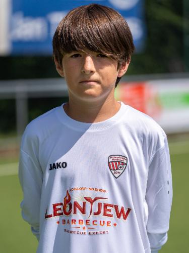 Darius Leontjew