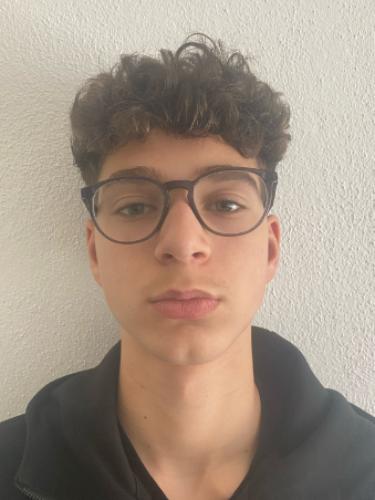 Glevis Xholi