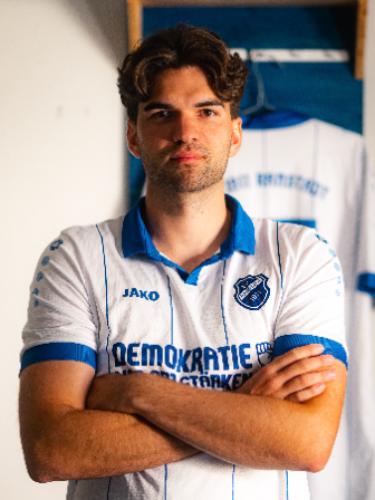Lars Newrzella