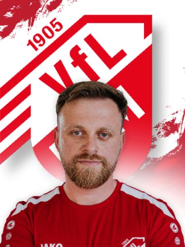 Valmir Kosumi