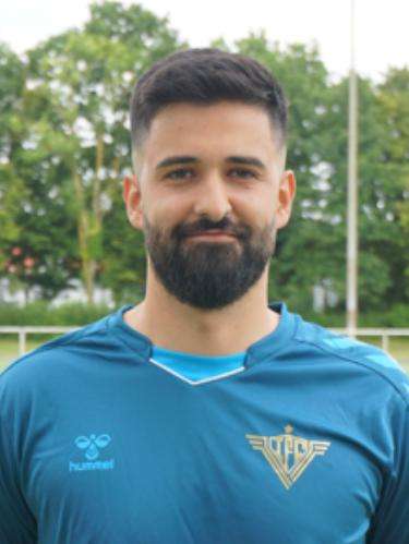 Robin Ayub