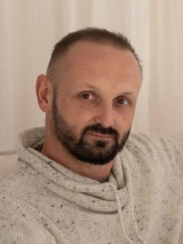 Marek Perestret