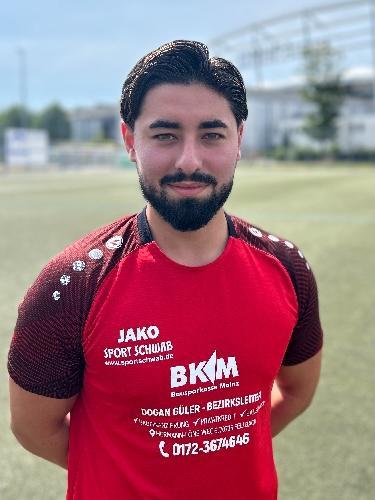Farzad Akbari