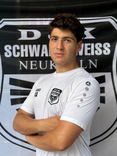 Arman Akaie