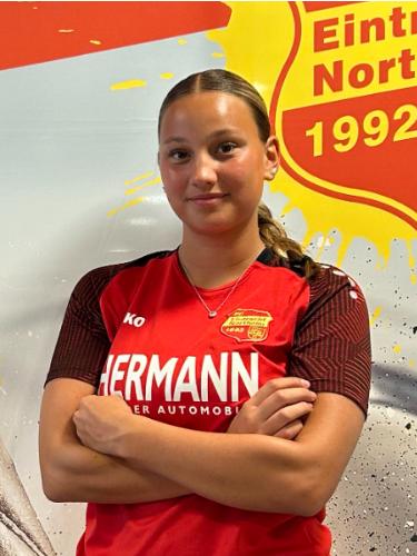 Nia Hildebrandt
