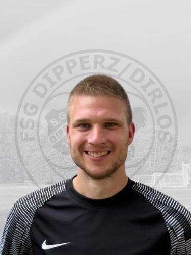 Julian Bernhard