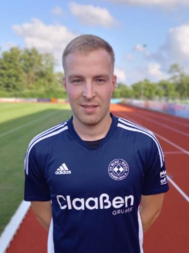 Julian Kösters