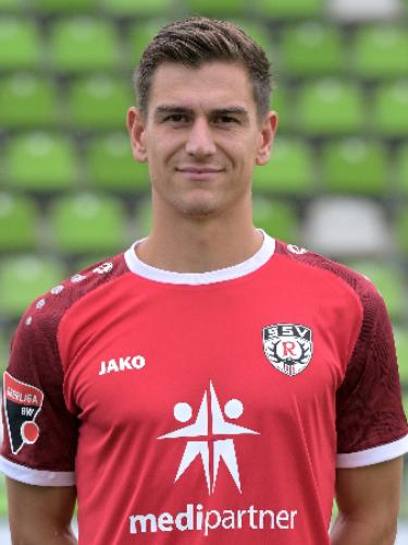 Yannick Toth