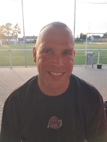 Niko Brandenburg