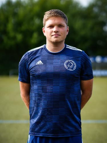 Yannik Theobald
