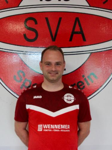 Dominik Ahlers