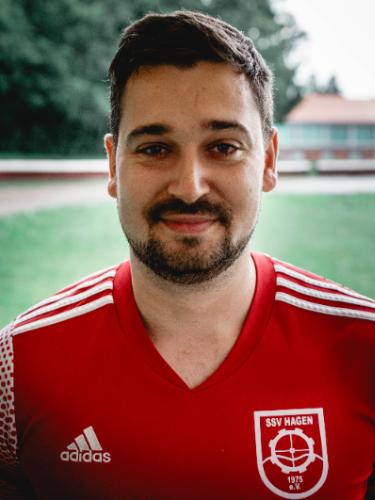 Alexander Büttner