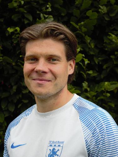 Valentin Radau