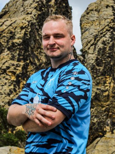 Niklas Henne