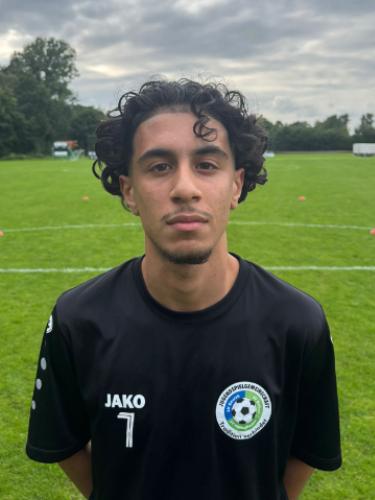 Avan Maamo
