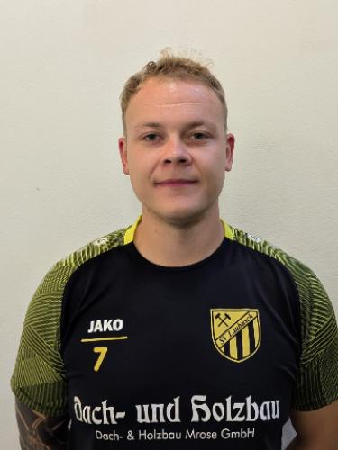 Julien Wüstenhagen