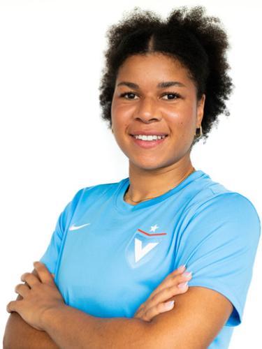Victoria Ezebinyuo