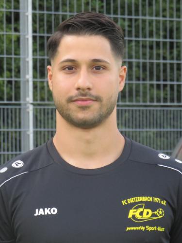 Oezguer Yalcin