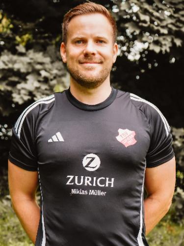 Niklas Müller