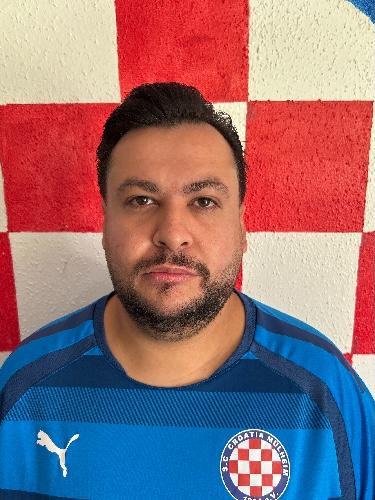 Selman Iyi