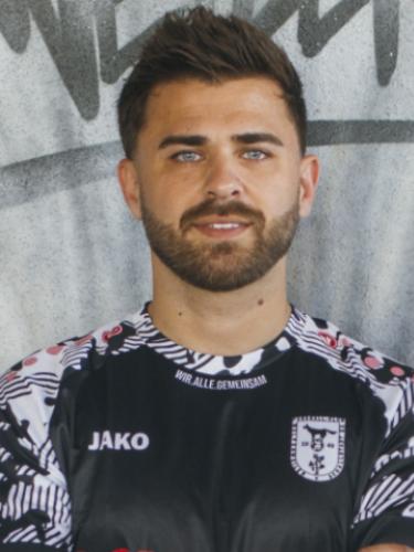 Adin Maksumic