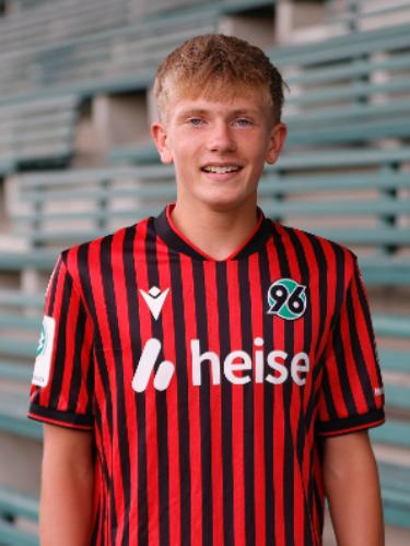 Luka Elias Knelangen