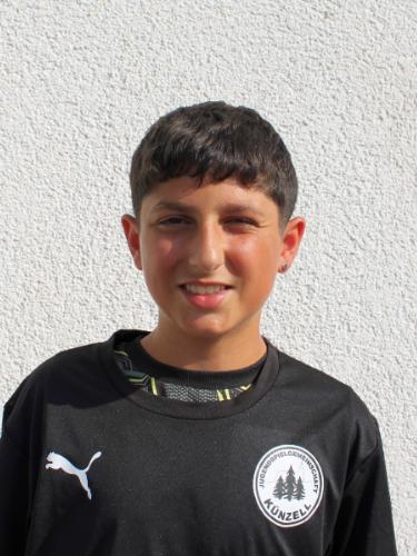 Dion Guri