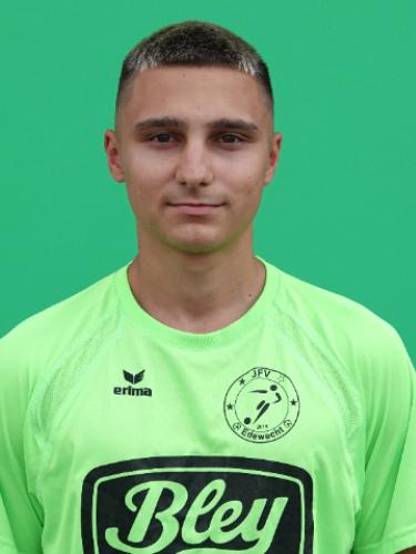Maxim Becker