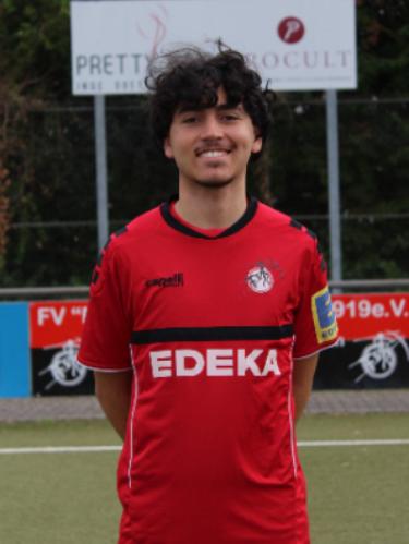 Deniz Yasar