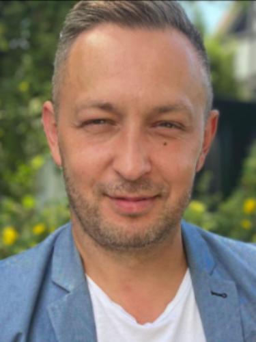 Alexander Fast