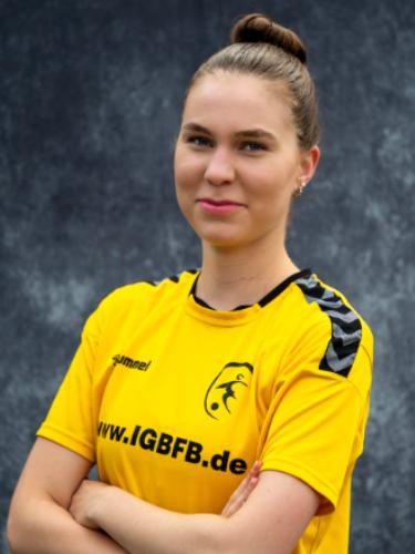 Clara Schellenberg
