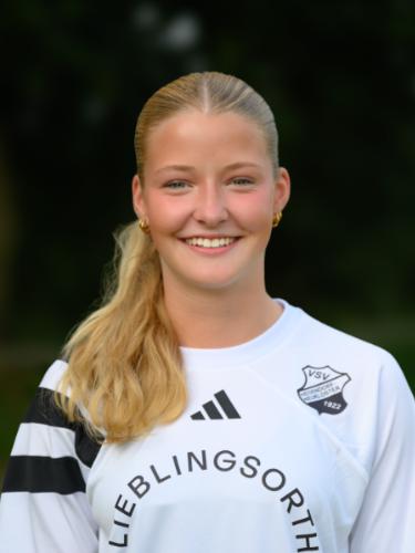 Nele Schwarz