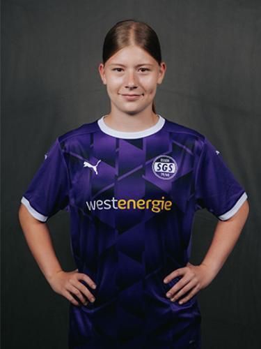Julia Caspers
